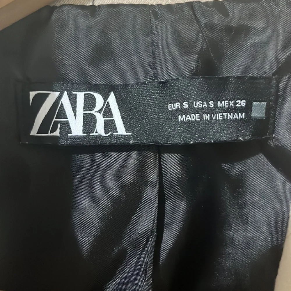Zara Beige Single Breasted Oversized Blazer - Picture 2 of 4
